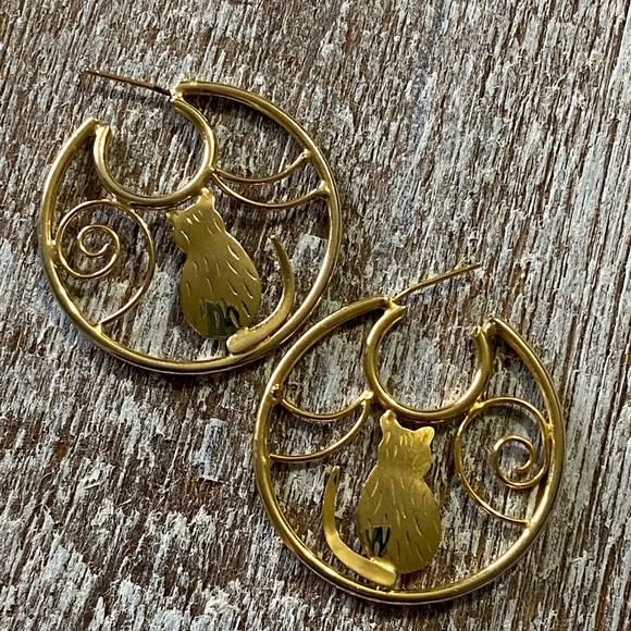Gold Tone Cat Silhouette Halloween Hoop Earrings - Picture 5 of 5